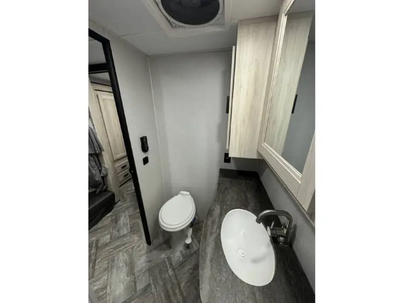 2022 Forest River Forester LE 3251DSLE photo 27