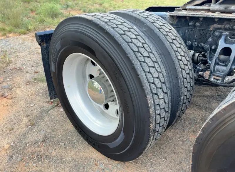 2020 Kenworth W900 photo 41
