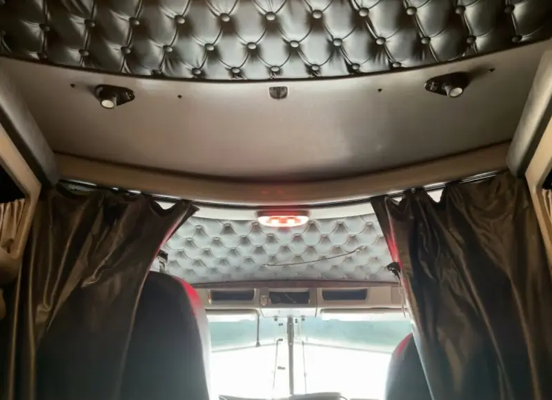 2020 Kenworth W900 photo 26