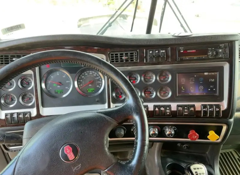 2020 Kenworth W900 photo 22