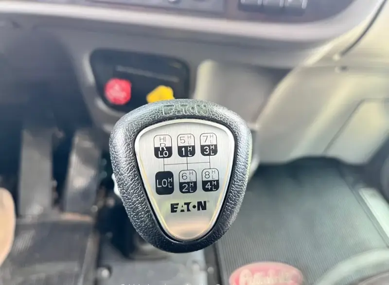 2023 Peterbilt 389 Cummins X15 photo 20