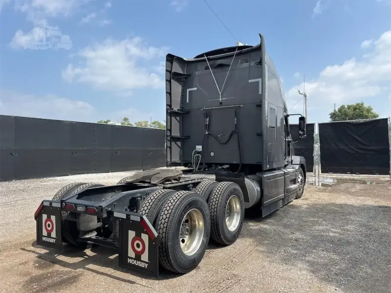 2024 Mack Anthem 64T photo 6