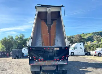 Photo 10
