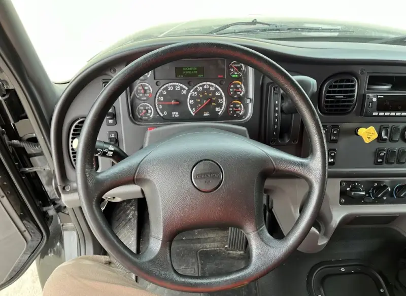 2022 Freightliner M2 photo 19