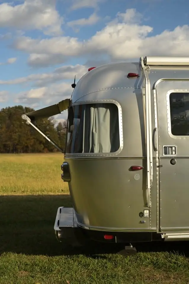 2022 Airstream Flying Cloud 25’ – Mint Condition photo 4