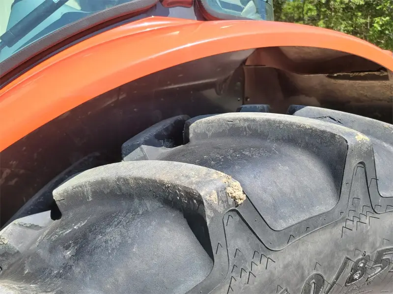 2020 KUBOTA M5-111D Front Loader photo 33