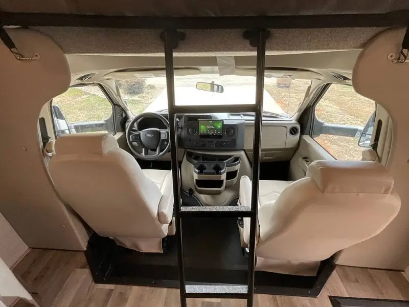 2022 Jayco Greyhawk Prestige 29MVP photo 4
