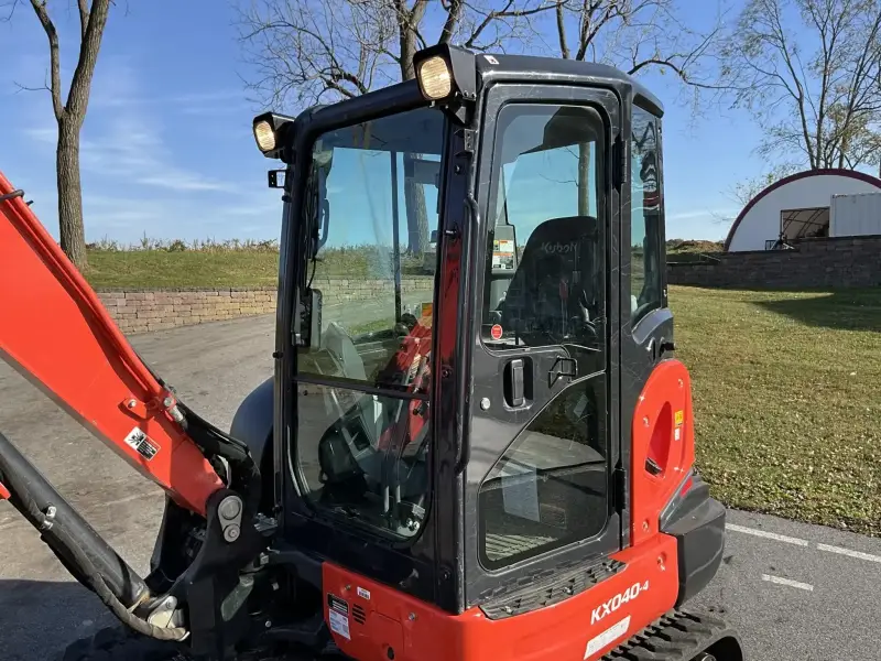 2022 Kubota KX040-4 Mini Excavator photo 3