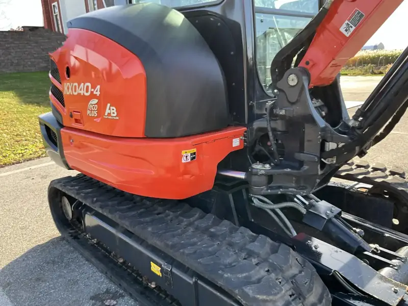 2022 Kubota KX040-4 Mini Excavator photo 8