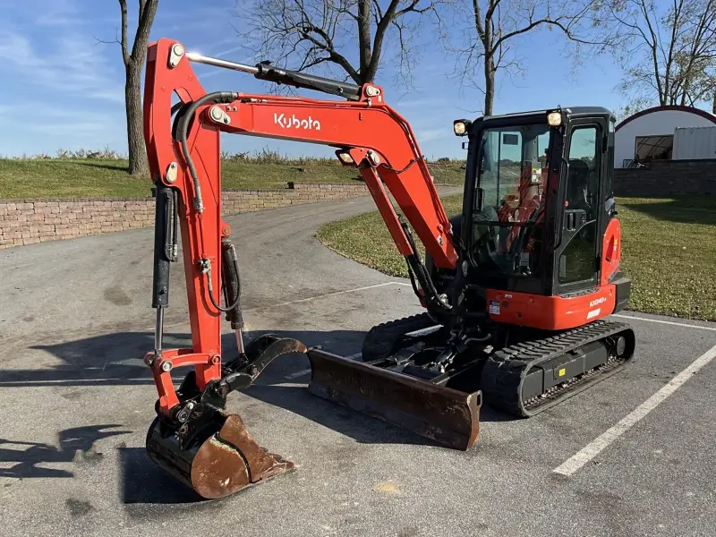 2022 Kubota KX040-4 Mini Excavator photo 2