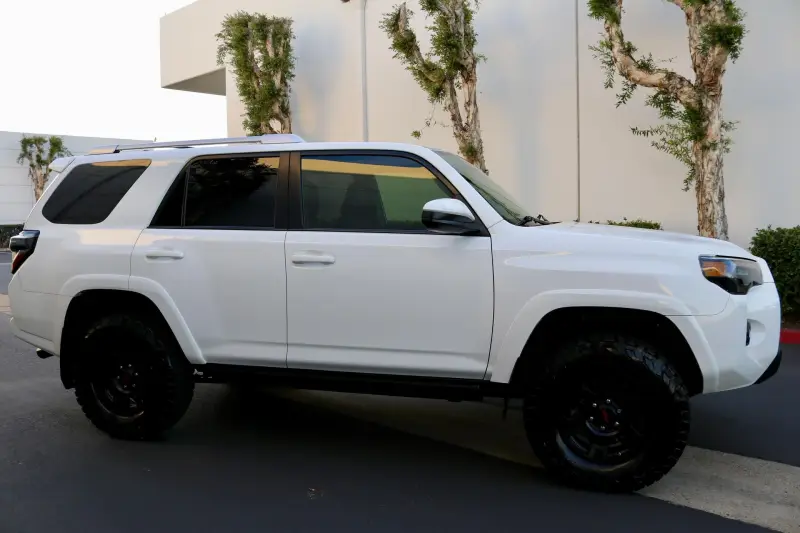 2016 Toyota 4Runner SR5 4x4 photo 15