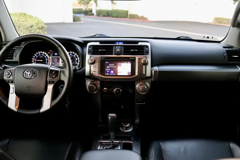 2016 Toyota 4Runner SR5 4x4 photo 21