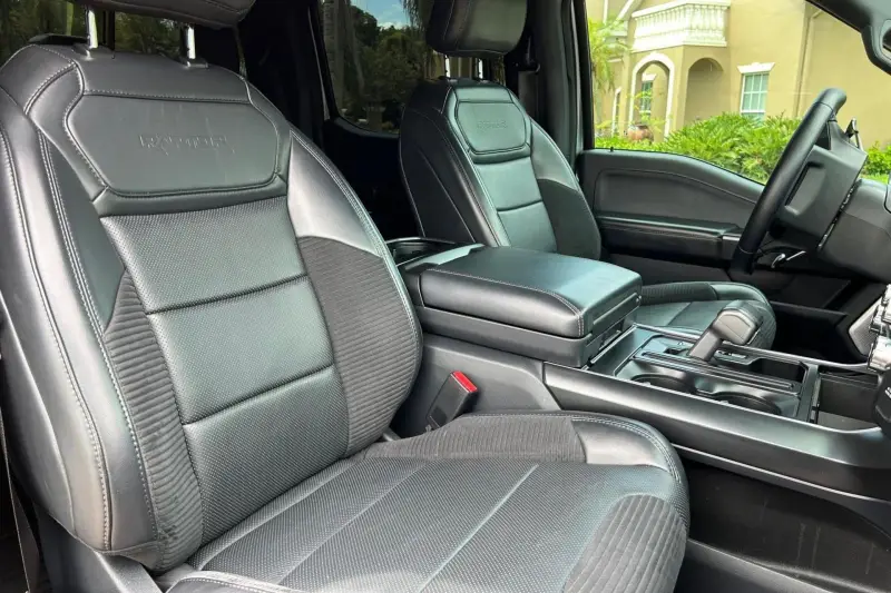 2022 Ford F-150 Raptor photo 15