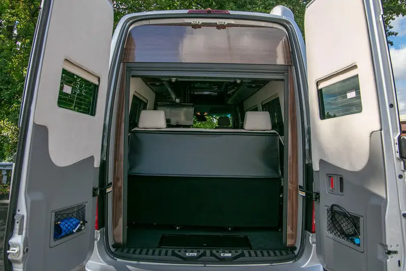 2018 Airstream Interstate EXT 4WD Grand Tour photo 31