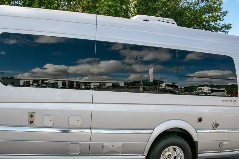 2018 Airstream Interstate EXT 4WD Grand Tour photo 13