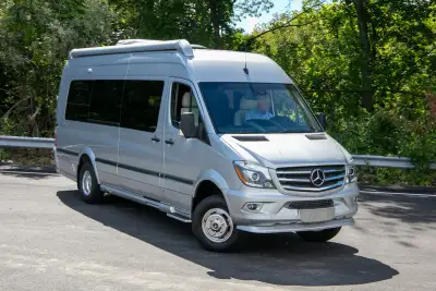 2018 Airstream Interstate EXT 4WD Grand Tour