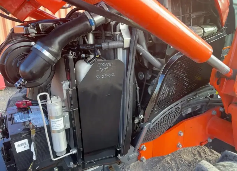2016 Kubota M5 photo 24