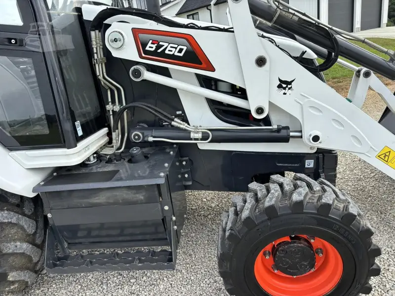 2024 Bobcat B760 Backhoe photo 17