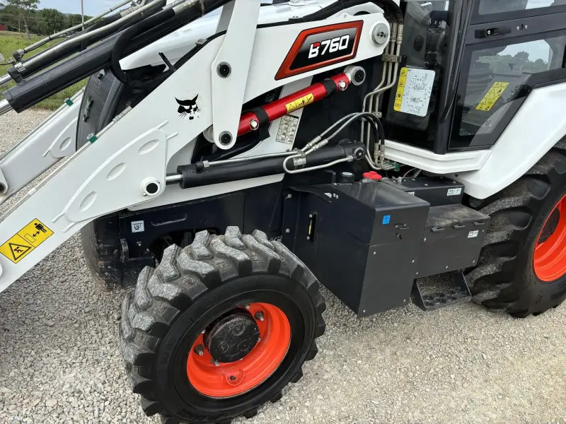 2024 Bobcat B760 Backhoe photo 4