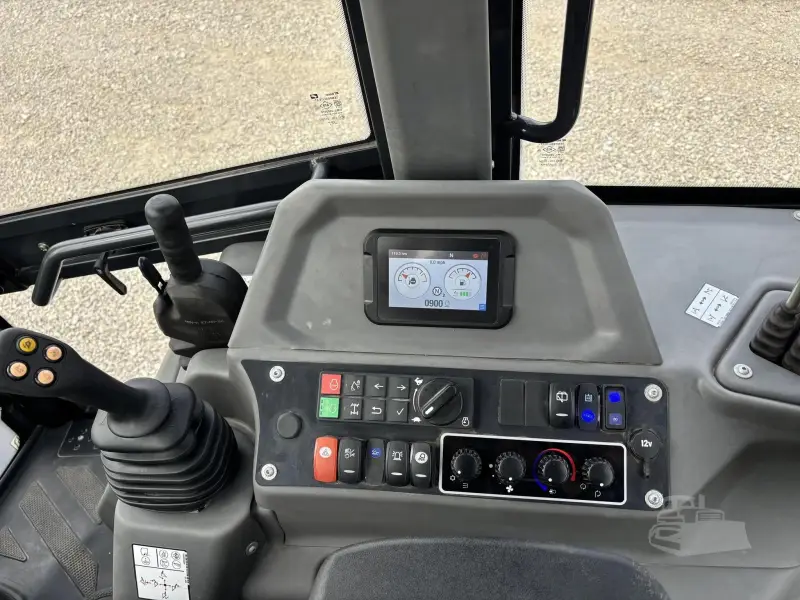 2024 Bobcat B760 Backhoe photo 19