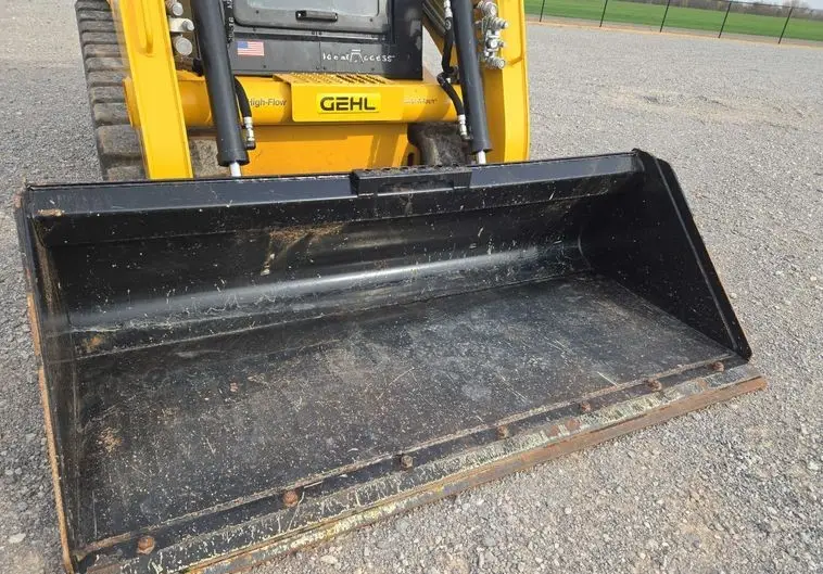 2023 Gehl VT320 photo 17