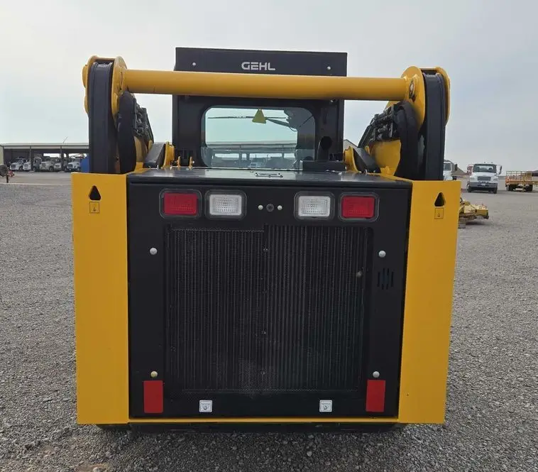 2023 Gehl VT320 photo 6