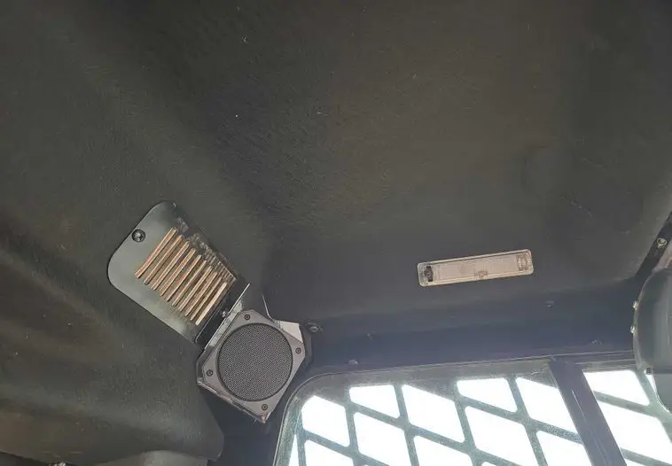 2023 Gehl VT320 photo 40