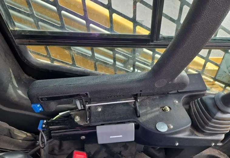 2023 Gehl VT320 photo 33