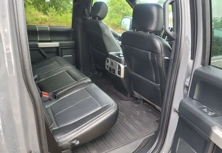 2020 Ford F150 Lariat SuperCrew photo 37