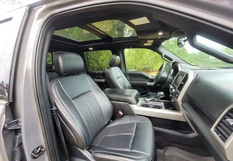 2020 Ford F150 Lariat SuperCrew photo 43