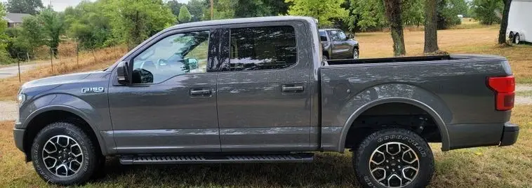 2020 Ford F150 Lariat SuperCrew photo 8