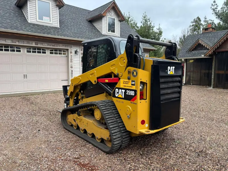 2018 Caterpillar 259D Compact Track Loader photo 3