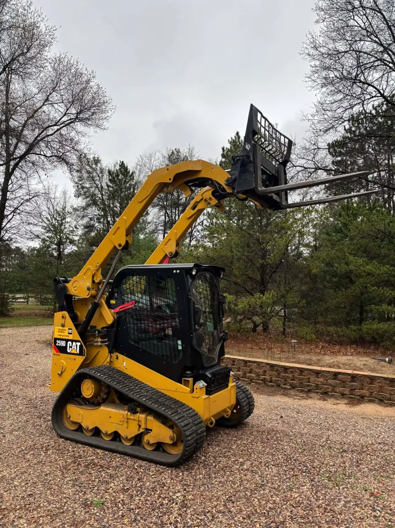 2018 Caterpillar 259D Compact Track Loader photo 2