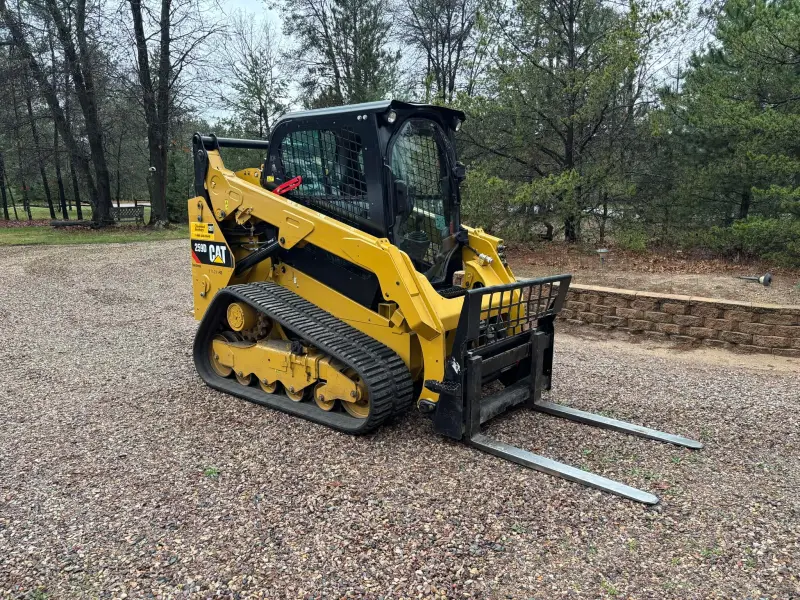 2018 Caterpillar 259D Compact Track Loader photo 1