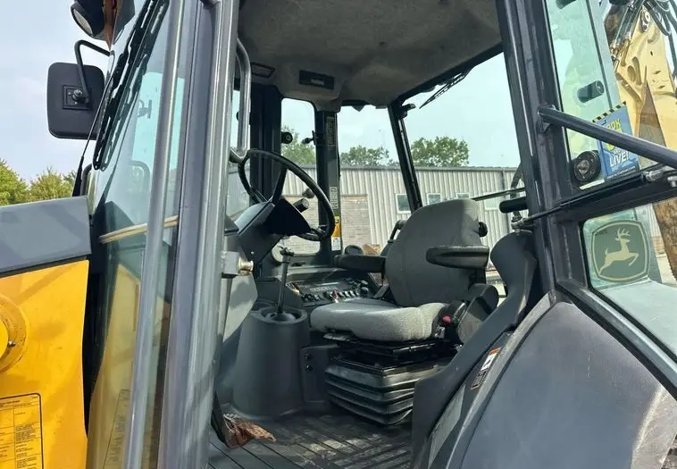 2006 John Deere 310SG Backhoe photo 48