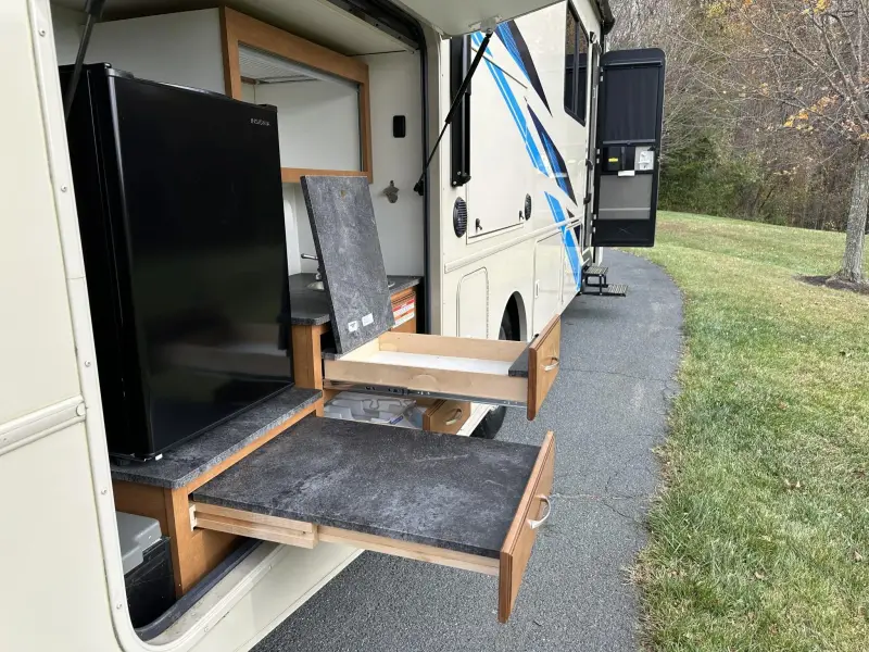 2019 Winnebago Vista 29VE photo 57
