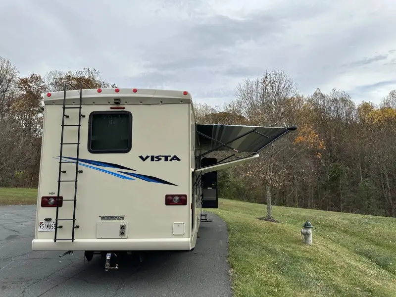 2019 Winnebago Vista 29VE photo 64