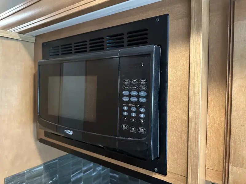 2019 Winnebago Vista 29VE photo 79