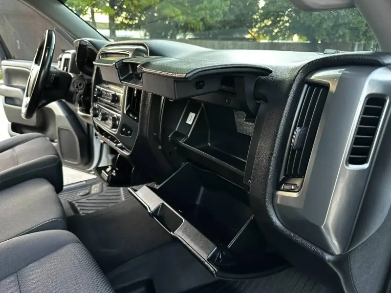 2019 Chevrolet Silverado 1500 Crew Cab Z71 photo 18
