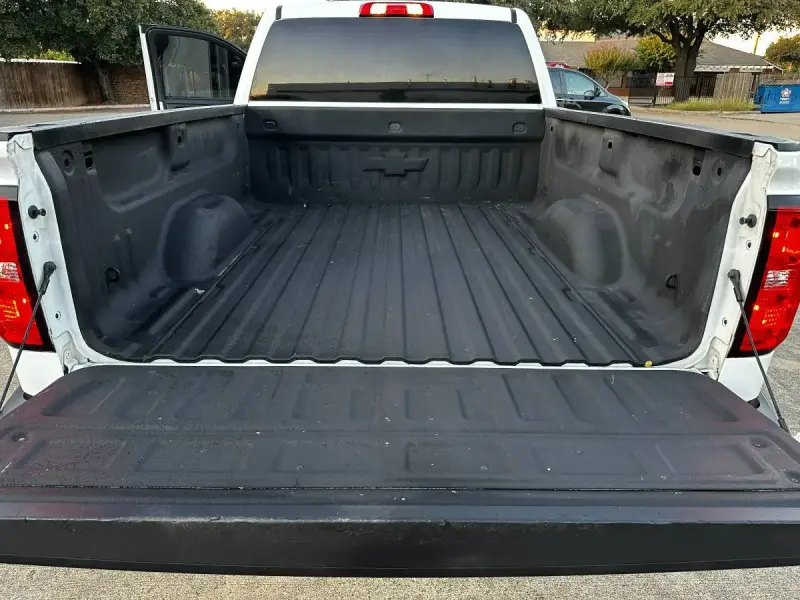 2019 Chevrolet Silverado 1500 Crew Cab Z71 photo 16