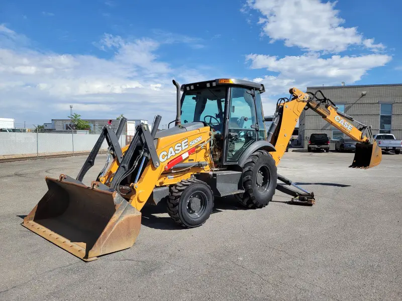 2017 Case 580 Super N 4x4 photo 8