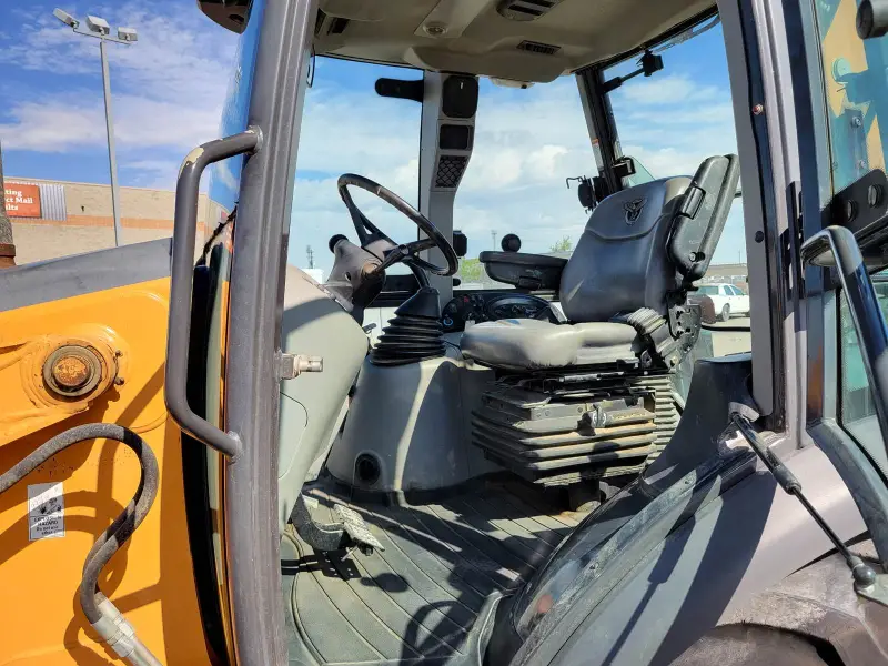 2017 Case 580 Super N 4x4 photo 16