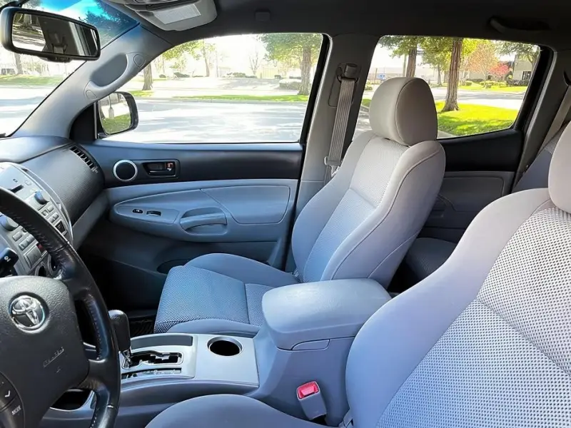 2008 Toyota Tacoma 4WD photo 18