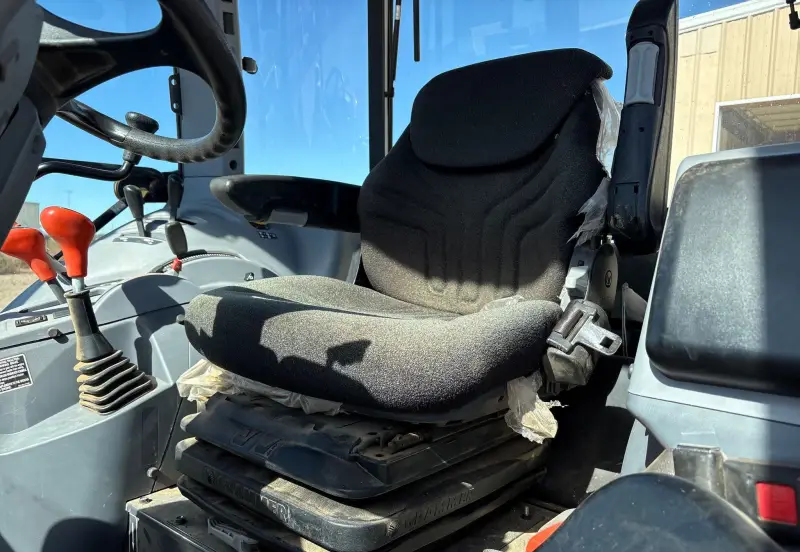 2022 Kubota M5-111D photo 33