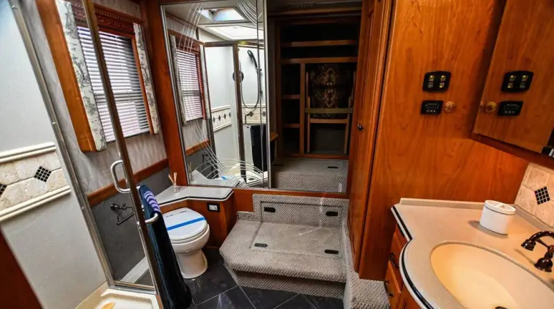 2008 Holiday Rambler Navigator photo 25