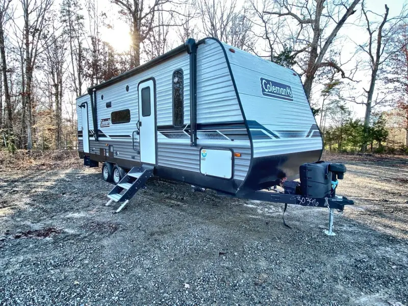 2022 Dutchmen Coleman Lantern 263BH photo 1